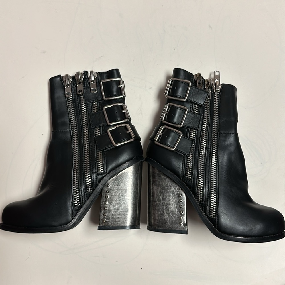 Jeffrey Campbell Lowrey Leather Metal Heel Boot